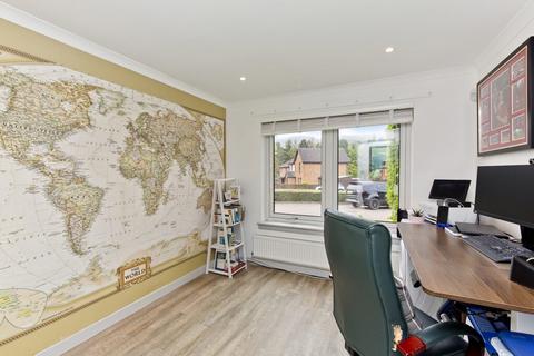 5 Auchingane, Edinburgh, EH10 7HU