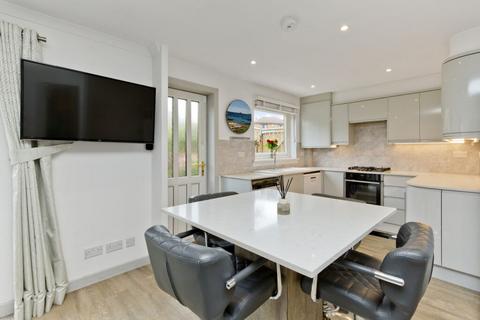 5 Auchingane, Edinburgh, EH10 7HU