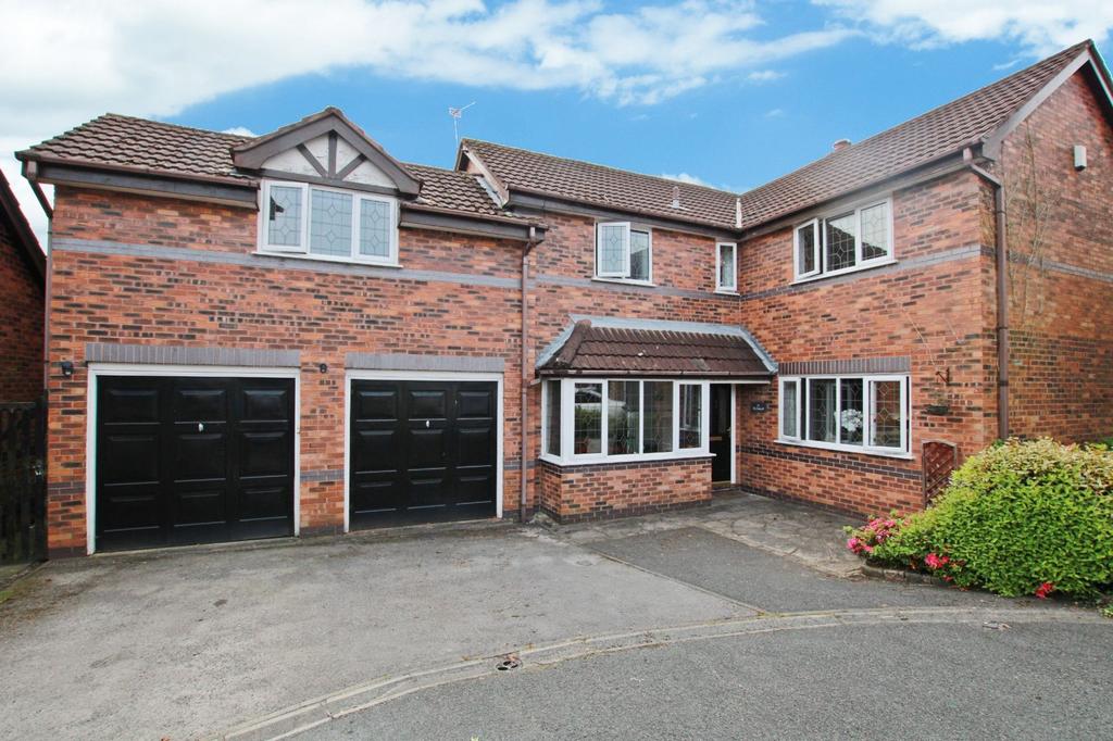 Redwood, Westhoughton, BL5 5 bed detached house for sale - £490,000