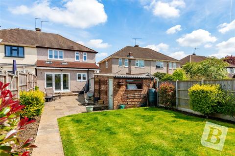 53 Ayr Way, Romford, RM1 4UH