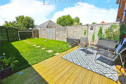 3 bedroom end of terrace house for sale, Peake Avenue, Kirby Cross, Frinton-on-Sea