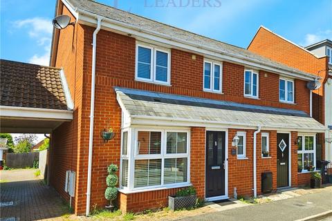 3 bedroom end of terrace house for sale, Peake Avenue, Kirby Cross, Frinton-on-Sea