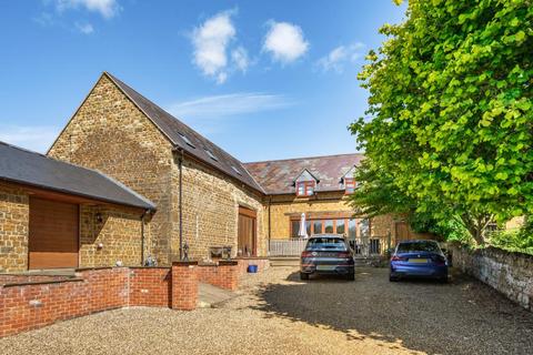 6 bedroom cottage to rent, Adderbury,  Oxfordshire,  OX17