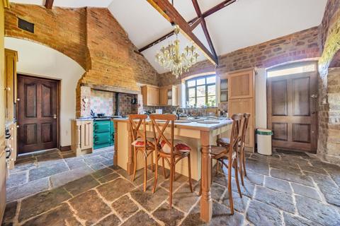 6 bedroom cottage to rent, Adderbury,  Oxfordshire,  OX17