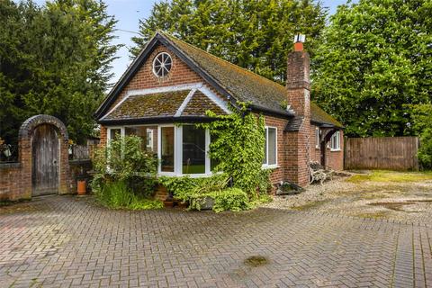 5 bedroom detached house for sale, York Cottage, Bramley, RG26