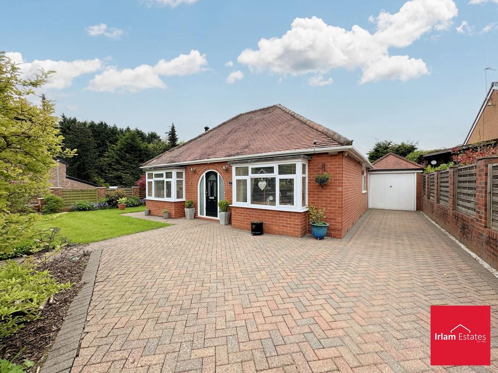 Parsonage Road, Worsley, M28 2 bed detached bungalow for sale - £415,000