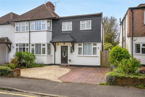 4 bedroom semi-detached house to rent, Amersham Way, Amersham, Buckinghamshire, HP6