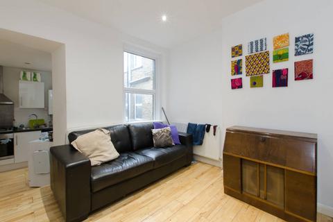 3 bedroom flat to rent, Kingston Road, South Wimbledon, London, SW19