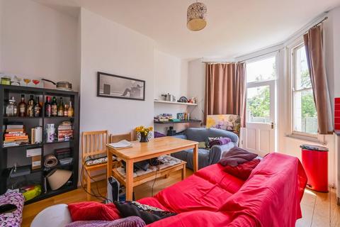 4 bedroom terraced house to rent, Crawley Road, N22, Wood Green, London, N22