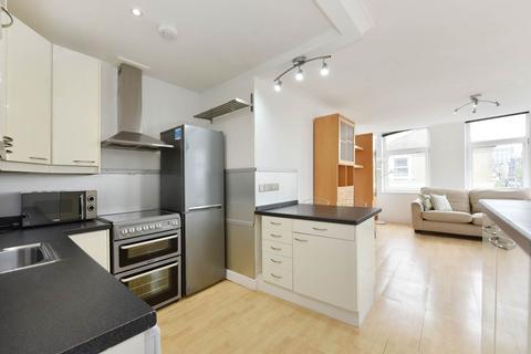 2 bedroom flat for sale, Hartington Road, London