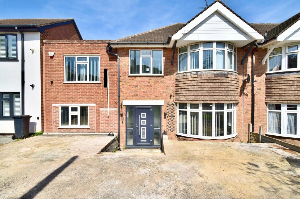 5 Bedroom Semi Detached House For Sale