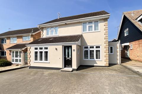 22 Broadlands, Benfleet, SS7 3BD