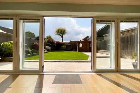 22 Broadlands, Benfleet, SS7 3BD