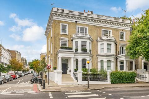 2 bedroom flat for sale, Redcliffe Gardens, London, SW10