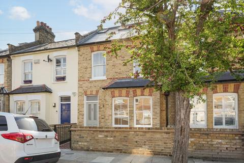 3 bedroom terraced house to rent, Victory Road, London, SW19