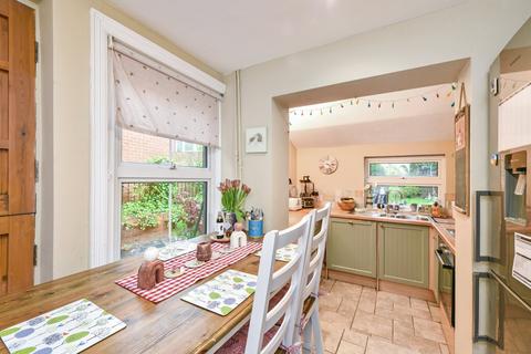 165 Headley Road, Liphook, GU30 7PU