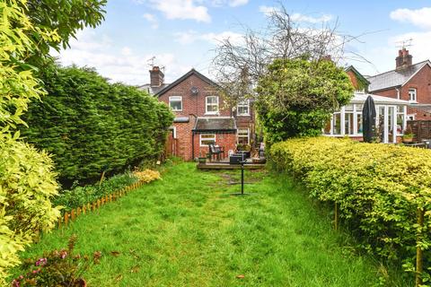 165 Headley Road, Liphook, GU30 7PU