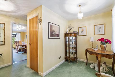 25 Albany Mews, Kingston Upon Thames, KT2 5SL