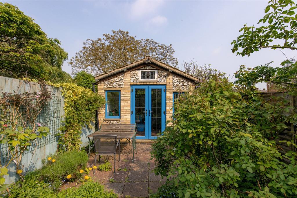 Outbuilding