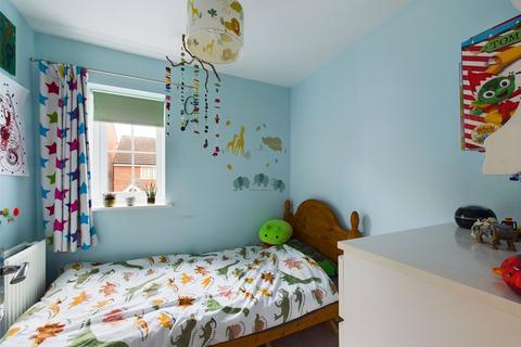 39 Diamond Jubilee Close, Gloucester, GL1 4LR