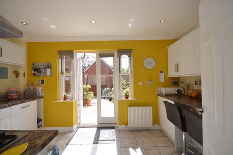 3 bedroom end of terrace house for sale, Tollgate Road, Salisbury, Wiltshire, SP1