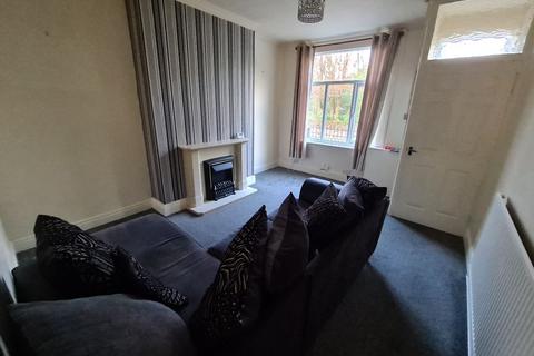 2 bedroom terraced house to rent, Ryefield Street, Bolton