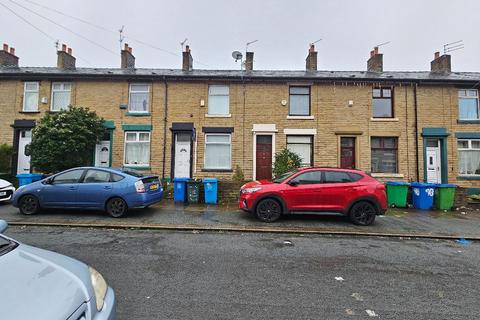 2 bedroom terraced house to rent, Prince Street, Rochdale