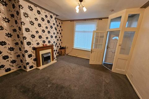2 bedroom terraced house to rent, Prince Street, Rochdale