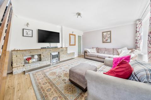 4 bedroom detached house for sale, 3a Station Road, Shepperton, Middlesex, TW17