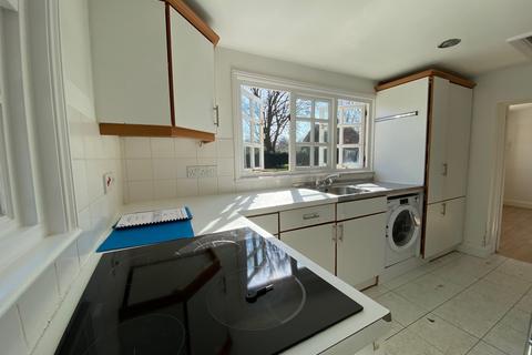 2 bedroom detached house for sale, Hatch Lane, Cobham, Surrey, KT11 1NR