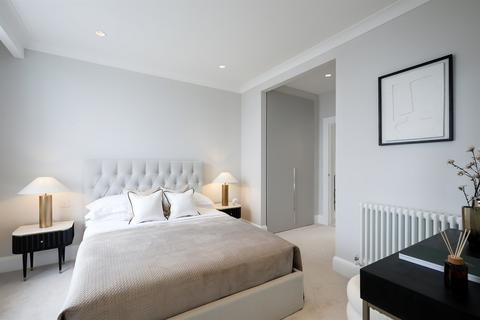 3 bedroom maisonette for sale, London W11
