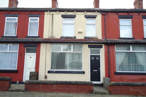 2 bedroom terraced house to rent, Barkly Terrace, Leeds LS11