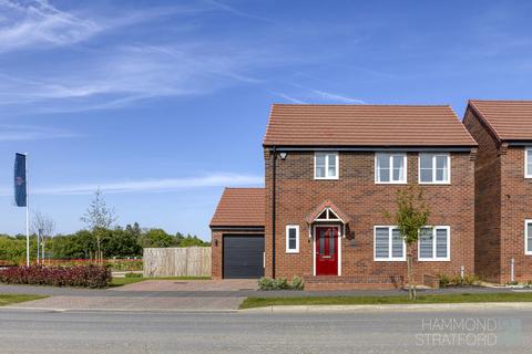 3 bedroom detached house for sale, Bluebell Way, Easton