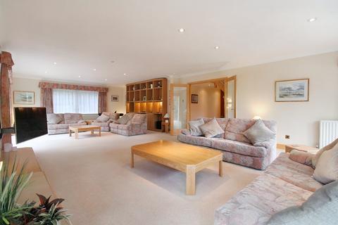 5 bedroom detached house for sale, High Broom Lane, East Sussex TN6