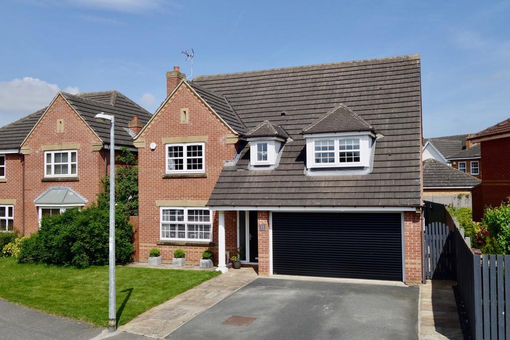 Lord Drive, Pocklington 4 bed detached house for sale £480,000