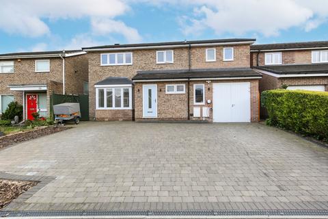 4 bedroom detached house for sale, Moorland View Road, Chesterfield S40