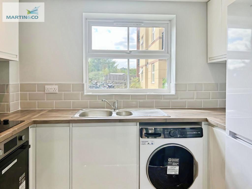 2890dd63-Verney 20road 20kitchen 202 (1)