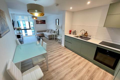 2 bedroom apartment for sale, Calibra Court, Kimpton Road, Luton, Bedfordshire, LU2 0GW
