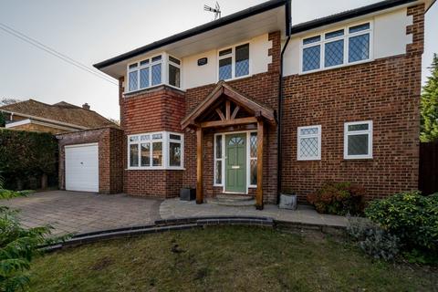 4 bedroom detached house to rent, Parsonage Road, Chalfont St Giles HP8