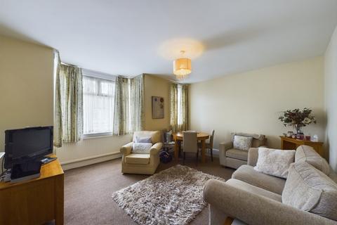 2 bedroom apartment for sale, Surrenden Road, Folkestone