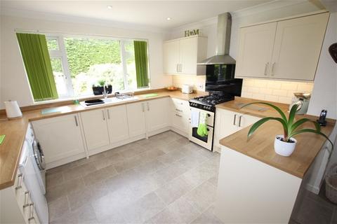 3 bedroom detached house for sale, Norwood Avenue, Clacton on Sea