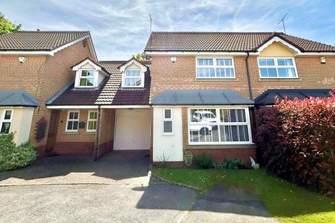 3 bedroom terraced house for sale, Austcliff Drive, Hillfield, Solihull