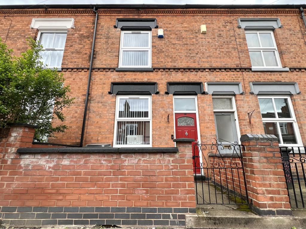 Oban Street, Leicester, LE3 2 bed terraced house for sale £180,000