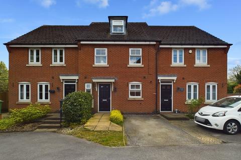 3 bedroom townhouse to rent, Church View Drive, Old Tupton