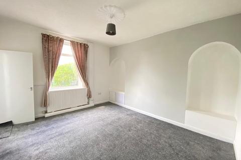 2 bedroom end of terrace house to rent, Paxton Street, Ferryhill