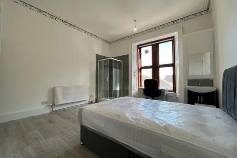 4 bedroom flat to rent, Dumbarton Rd, Partick G11