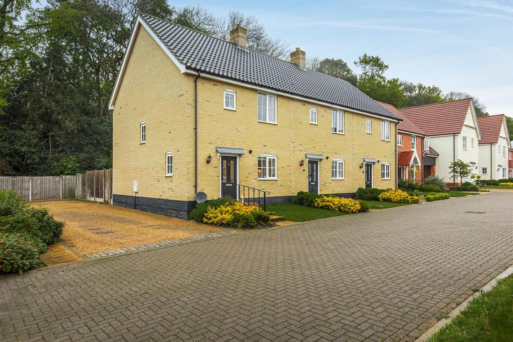 Holt 3 bed end of terrace house for sale £315,000