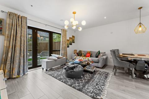 1 Corbet Close, Wallington, SM6 7GB