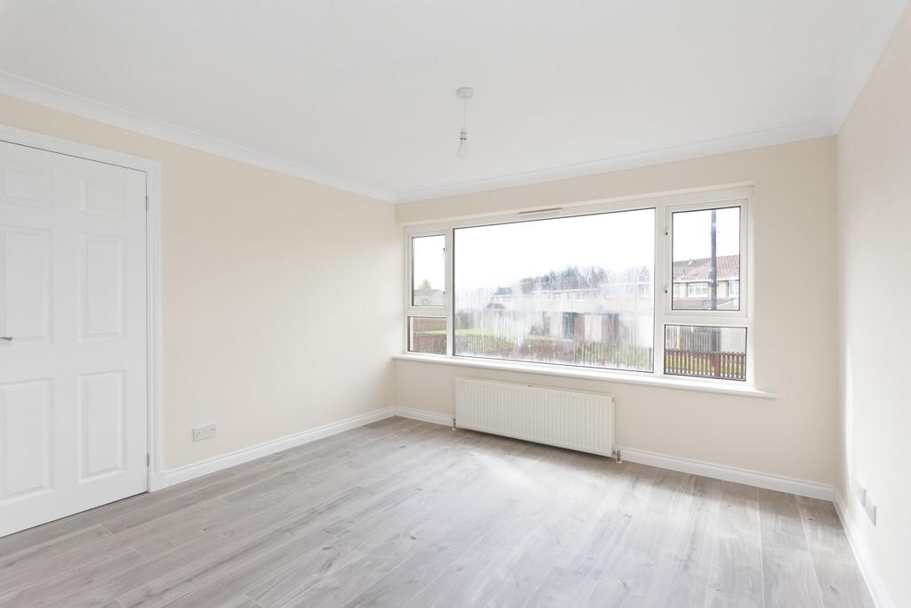 51 Burnside Crescent 03