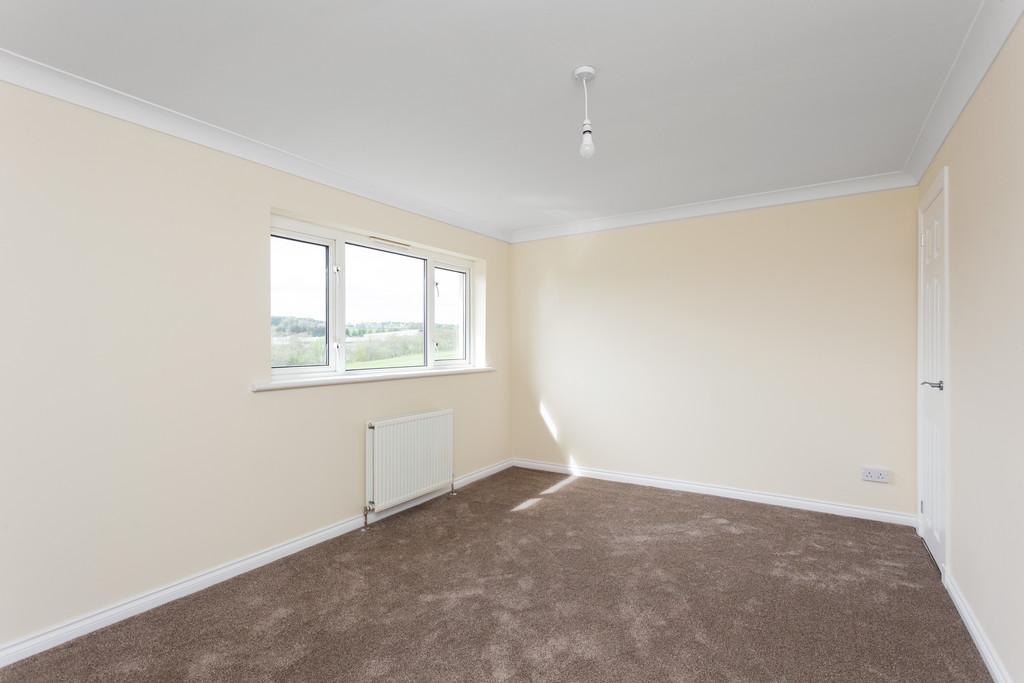 51 Burnside Crescent 11